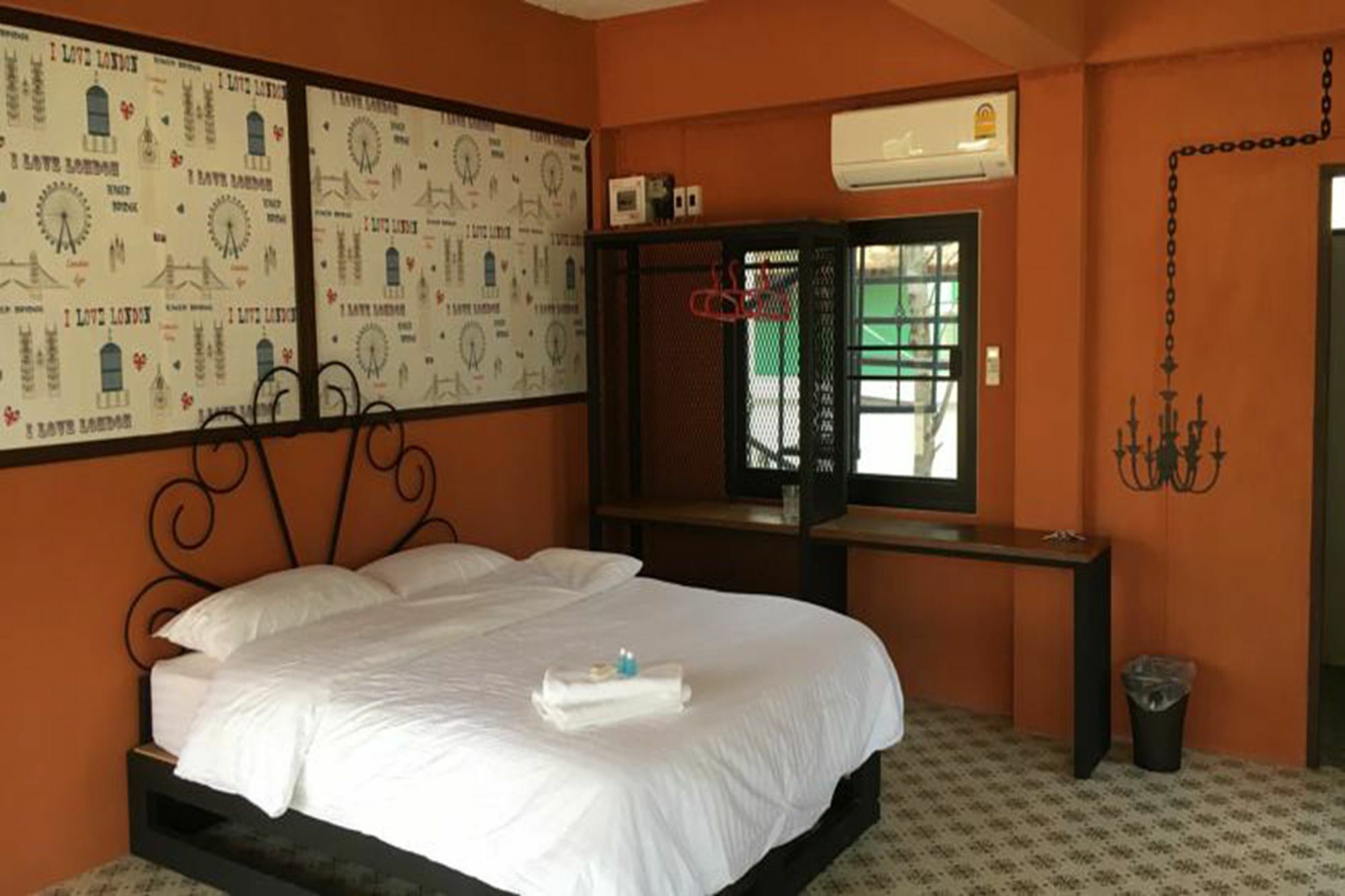 Phutara Accomodation Cha-Am Exterior photo